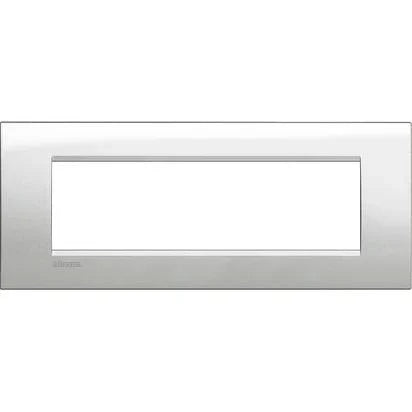 Placca Livinglight 7 Moduli Argento Lunare - Codice SKU LNA4807GL - Design Elegante e Robusto