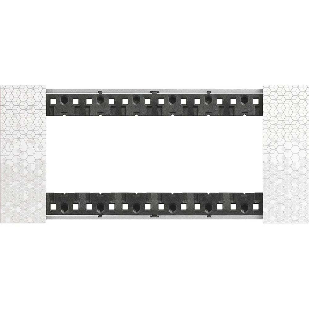 Placca 6 Moduli Bticino Living Now Pixel - Codice KA4806MW