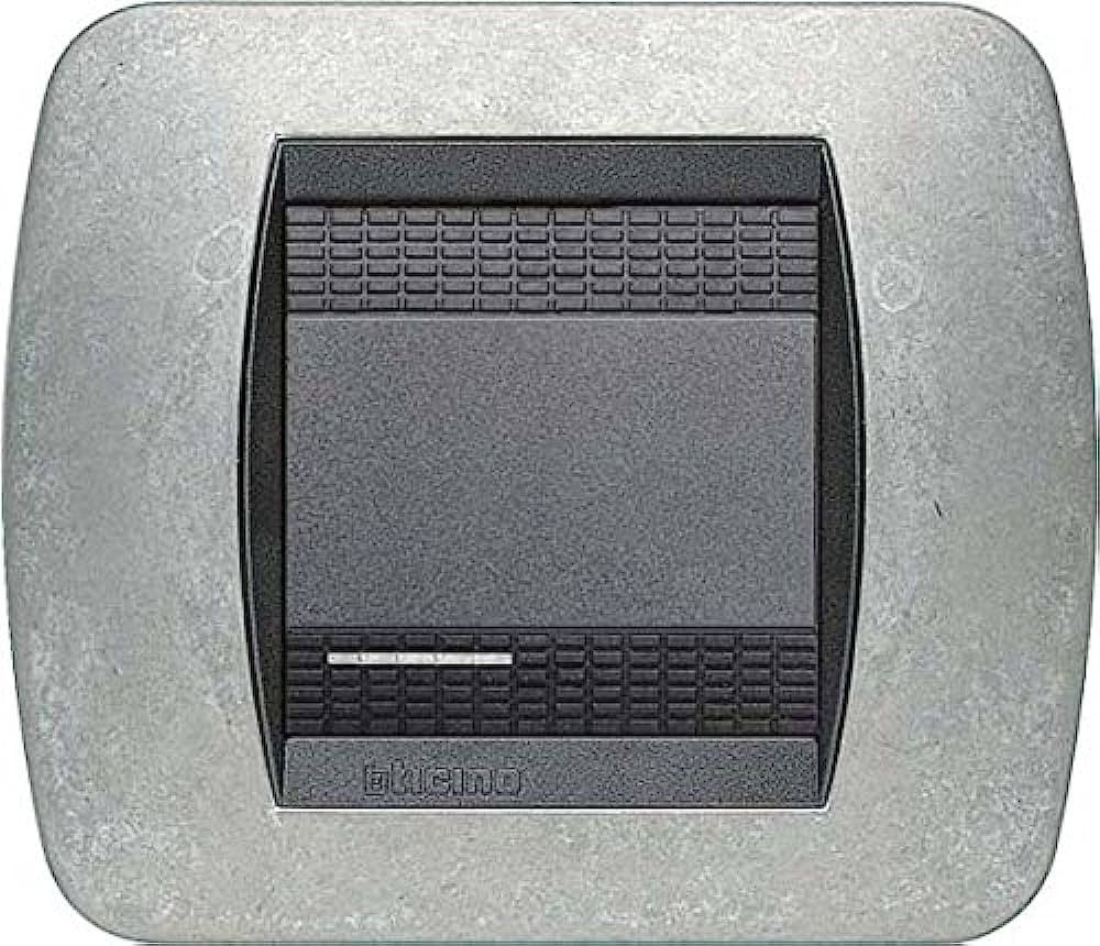 Bticino Living Placca 2 moduli in metallo, design NATIVE, dimensioni 80mm x 93mm, alta qualità e stile moderno.