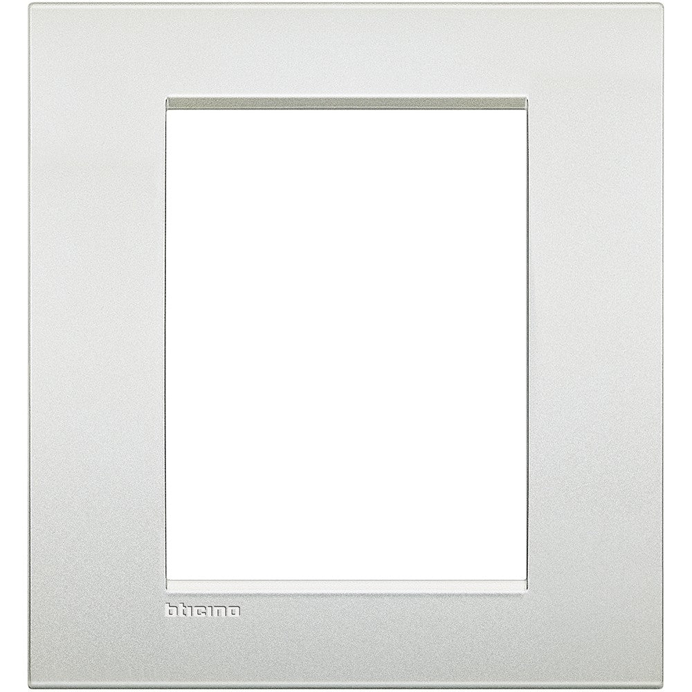 Living Light Placca 3+3P Bianco Perla LNC4826PR - BTicino metal frame, 134mm x 120mm, Style: Livinglight Air.