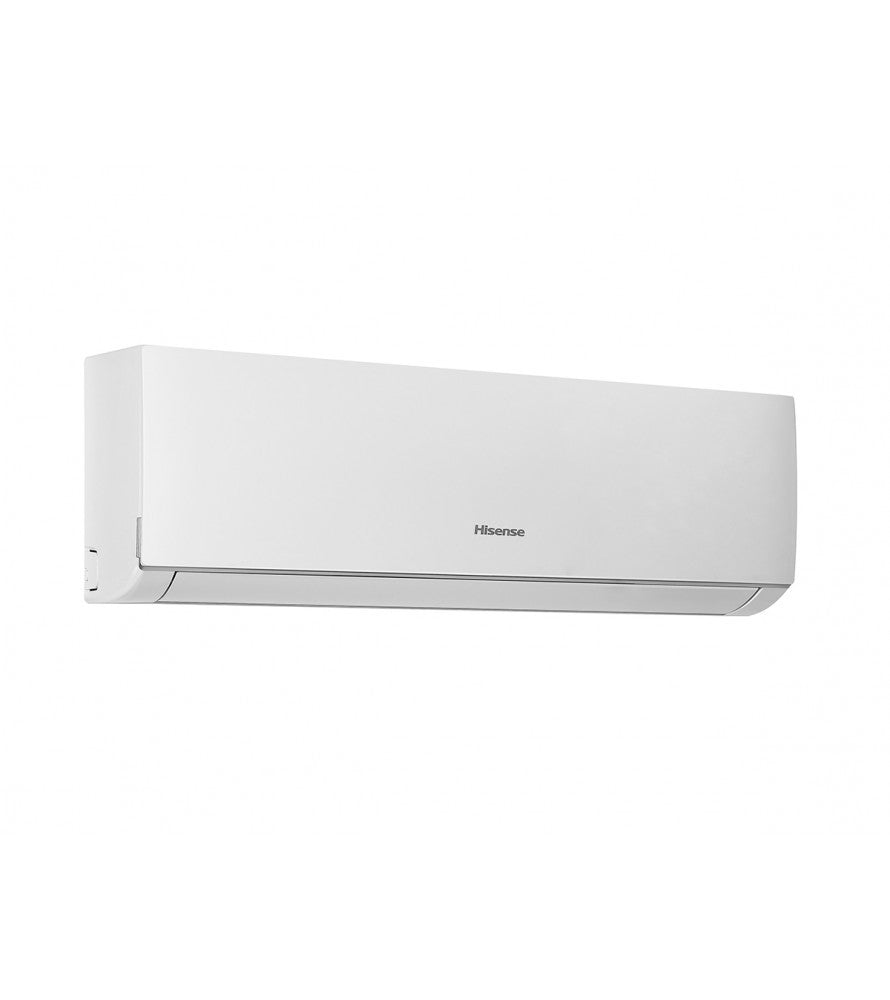 Climatizzatore Hisense New Comfort Quadri Split Inverter 9+9+12+18 BTU in un design minimalista bianco.