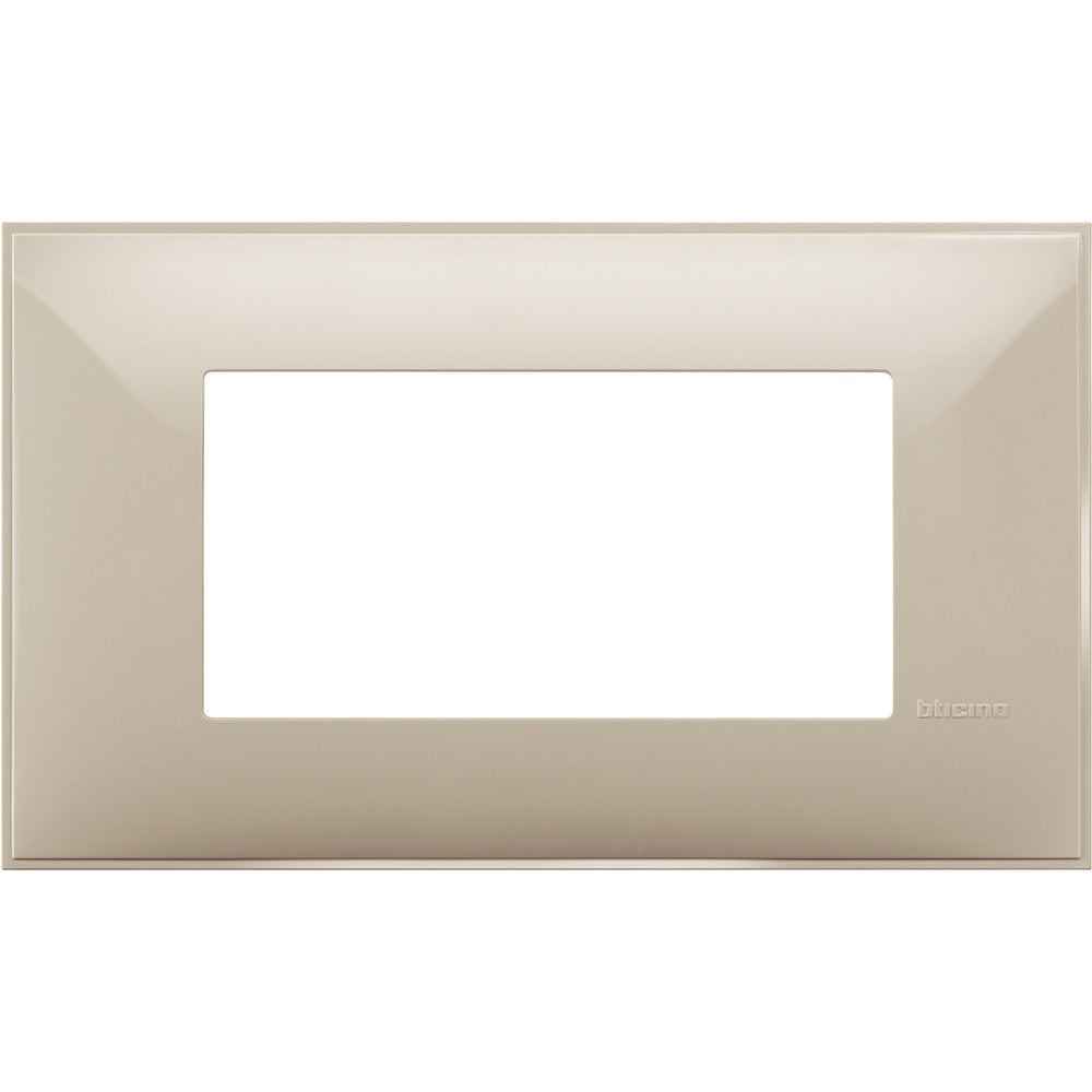 Bticino placca 4 moduli in crema, 86mm height, 144.5mm width, perfect for electrical installations.
