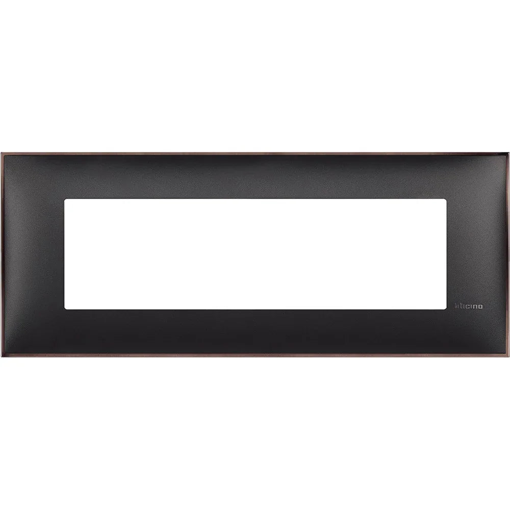 BTicino Placca 7 Moduli Nikel Nero - Design Elegante, Facile Installazione, SKU BTICINO-7MOD-NICKEL