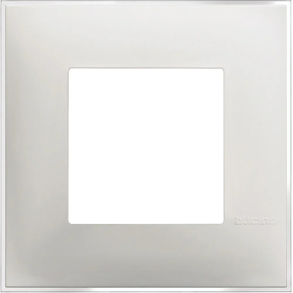 Placca BTicino 2 Moduli Ghiaccio Satinato - Codice SKU: BTI-GHIACCIOSAT - Design Elegante e Durevole
