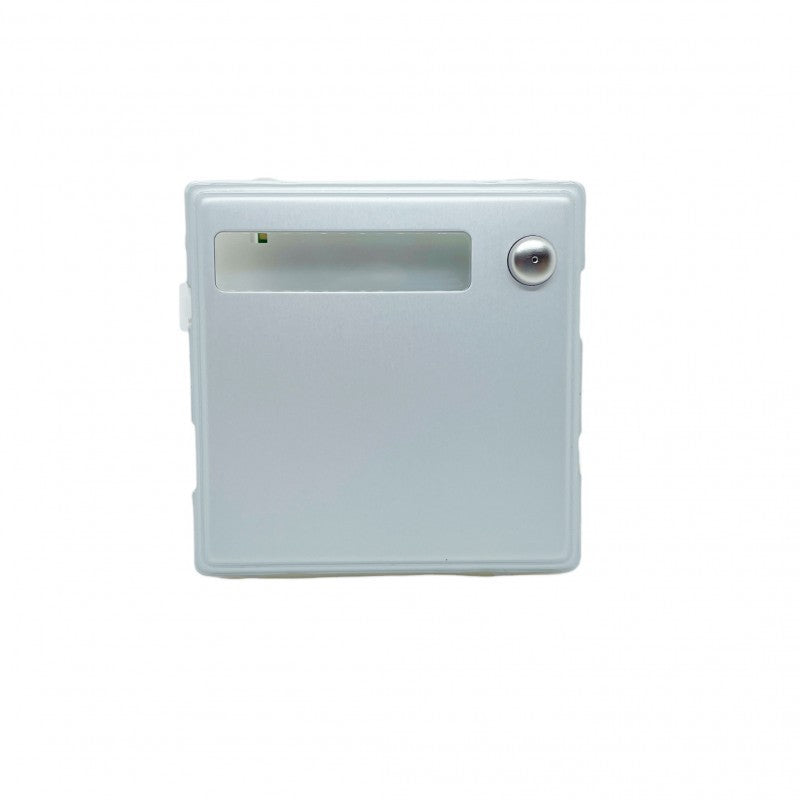 Modulo sintesi Urmet 1145/11 in alluminio anodizzato con pulsante di chiamata e finestra per visualizzazione.