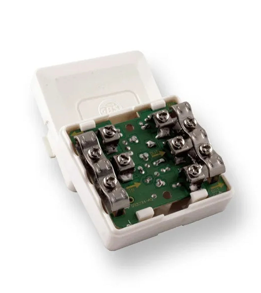 Partitore Konelco Gbs da incasso 3 uscite, attacco standard, 2dB attenuazione, 40-862 MHz frequenza.