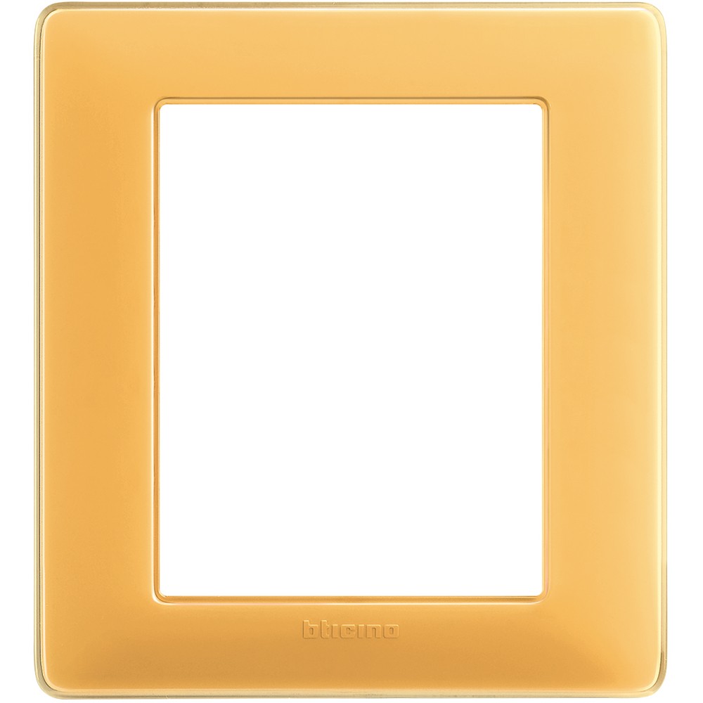 AM4826CAB BTicino Matix Placca 3+3 moduli in ambra, tecnopolimero, dimensioni 132mm x 120mm.