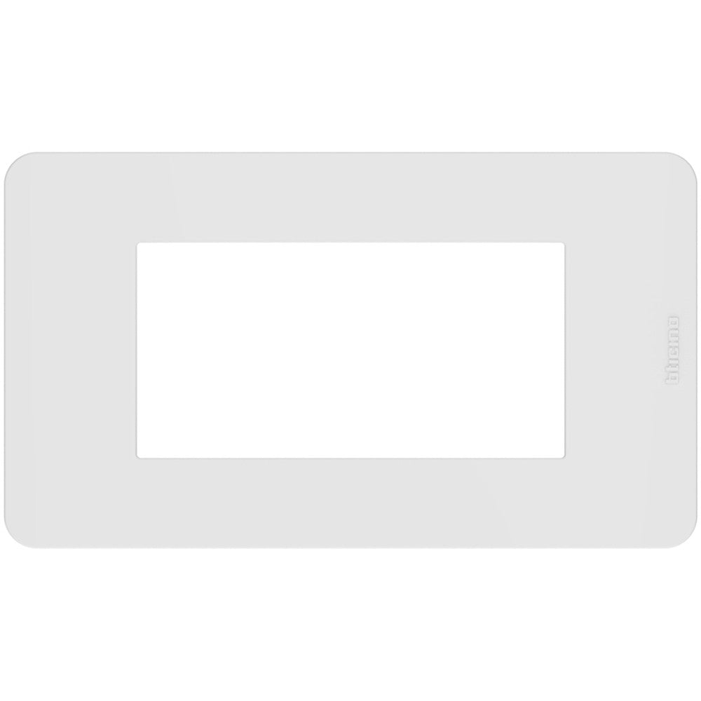 BTicino MatixGO white 4-module plate, made of technopolymer, for electrical installations. Smooth and modern design.
