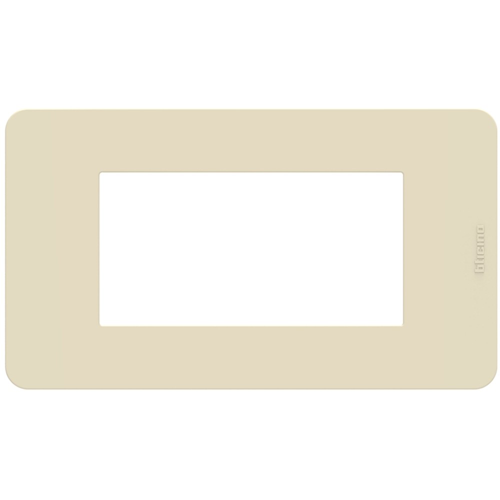Bticino MatixGO ivory 4-module plate, made of technopolymer, dimensions 84.2x147.2 mm, ideal for modern installations.