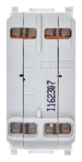 Vimar Plana 16A magnetotermico automatico bipolare, interruttore elettrico bianco per protezione corrente.