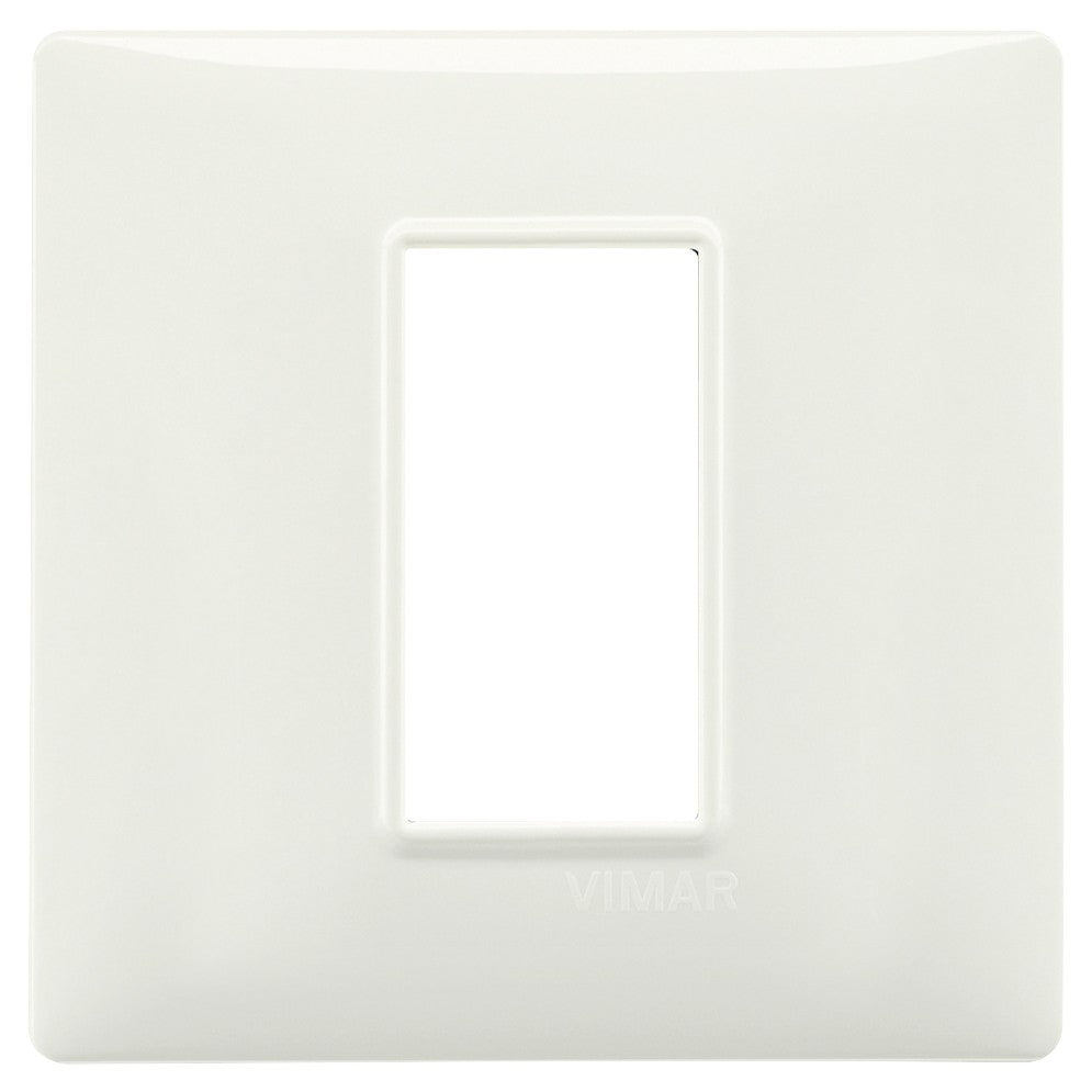 Placca Vimar Plana 1 modulo colore avorio, materiale plastica, superficie brillante.
