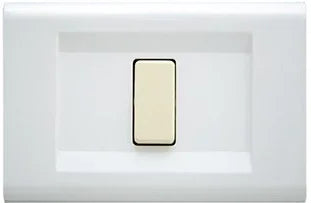 Placca Click 1F Bianco FEB 2581/WH, interruttore a scatto in tecnopolimero per scatola rettangolare.