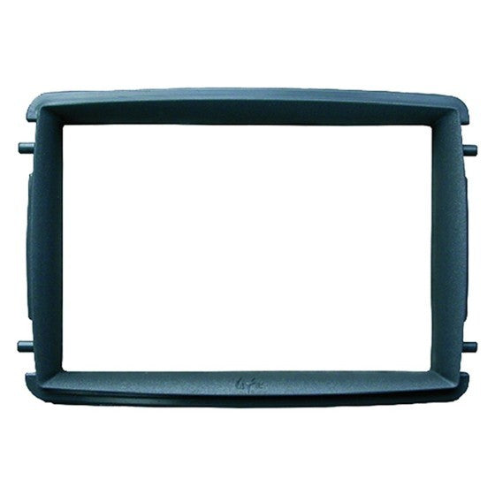 Adattatore 3P grigio per placche FEB 2981/3, design semplice e funzionale per installazioni pratiche.