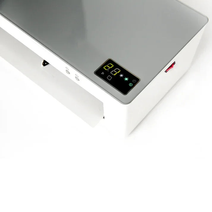 Termoventilatore Ceramico a Parete Argo Chic Silver Cod. 191070184 – Design Elegante, Potenza 1200-2000 W, Silenzioso e Versatile per Bagno e Casa