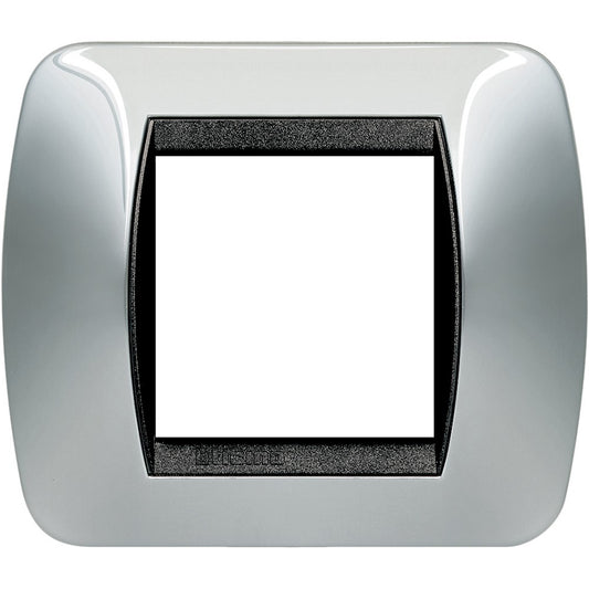 Bticino Living International placca 2 moduli titanio chiaro design elegante per interruttori e prese