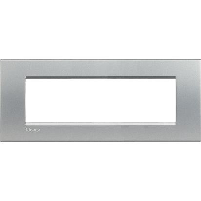 Living Light Placca quadra 7 moduli in tecnopolimero, design elegante e moderno - BTicino LNA4807TE