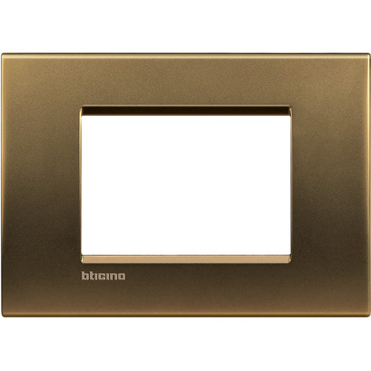 Living Light Placca 3P Bronzo LNA4803BZ - Bronzo lucido, placca quadra 3 moduli, marchio BTicino, dimensioni 86mm x 120mm.