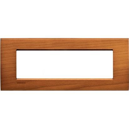 Living Light Placca 7P ciliegio americano, quadrata in legno massello, design elegante per serie Livinglight BTicino.