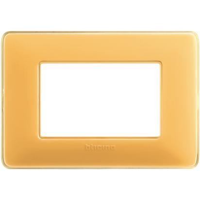 Placca 3 moduli Bticino Matix in ambra per supporto 503SA, dimensioni 120x84 mm.