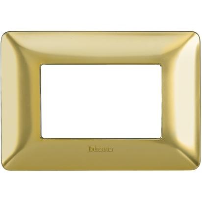 Placca Bticino Matix 3 moduli in oro satinato, misure 84mm x 120mm, compatibile con supporto 503SA.