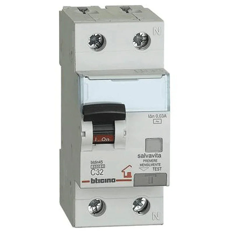 Interruttore Magnetotermico Differenziale BTicino GC8813AC32 - 32A, 4,5KA, 2 Moduli, Protezione Sicura