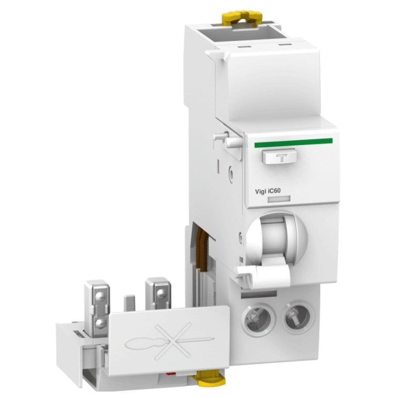 Blocco differenziale Schneider 2P 25A 30mA AC 1,5 moduli, attacco DIN, per protezione elettrica.