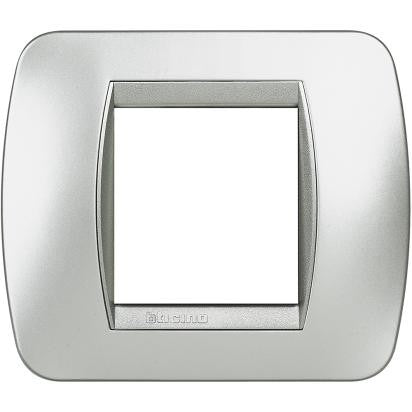 BTicino Living Int. Placca 2 posti tech L4802TE, moduli 2, altezza 80mm, larghezza 93mm, design moderno.