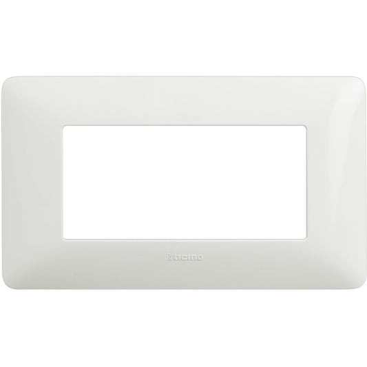 BTicino Matix 4-module white plate AM4804BBN, made of technopolymer, dimensions: 84mm x 143.7mm.