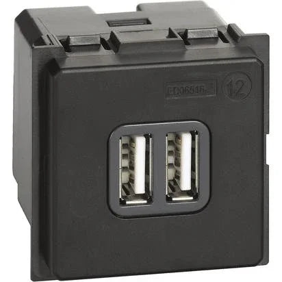 Caricatore USB Tipo A 2m BTicino Living Now K4285C2 - Ricarica Fino a 3000 mA, Doppia Porta