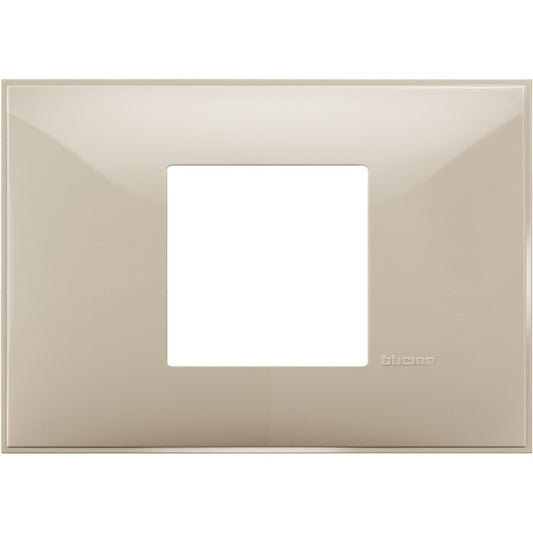 Bticino 2-module faceplate in cream color, dimensions 86mm x 122mm, ideal for electrical installations.