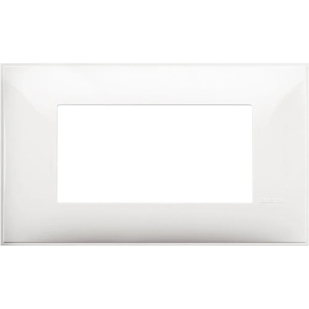 BTicino Placca 4 Moduli Bianco 86x144.5mm - Design Elegante e Facile Installazione