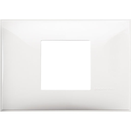 Bticino 2-module white cover plate X 503, dimensions 86mm x 122mm, designed for modern electrical installations.