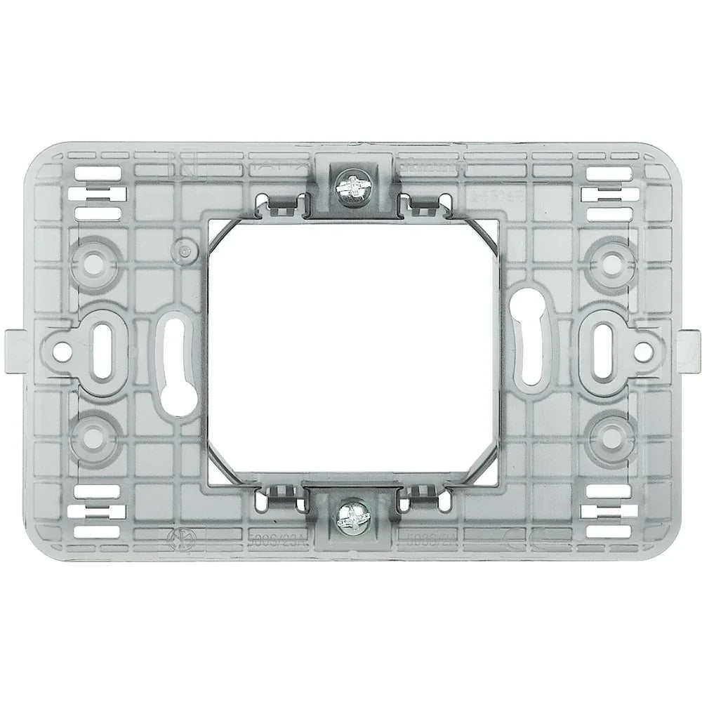 Supporto BTicino Matix 2 Posti Centrati 500S/23A - Installazione Veloce, Design Compatto e Versatile