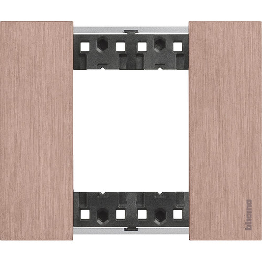 BTicino Living Now placca 2P Rame module, made of bimaterial plastic, size 86mm x 102.5mm, sleek design.