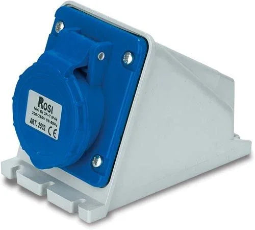 Presa Fissa Da Parete Inclinata IP44 32A 230V - SKU 2512, Alta Potenza e Resistenza agli Spruzzi