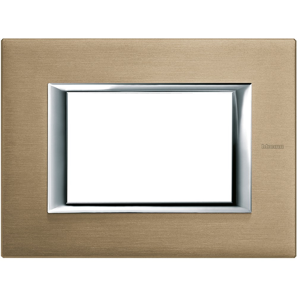 Bticino Axolute 3P placca rettangolare titanio spazzolato - design metallico elegante e moderno, moduli 3.