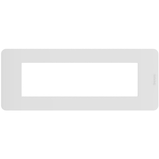 Placca BTicino MatixGO 7 moduli bianca in tecnopolimero, altezza 84.2 mm, larghezza 214.7 mm, design elegante.