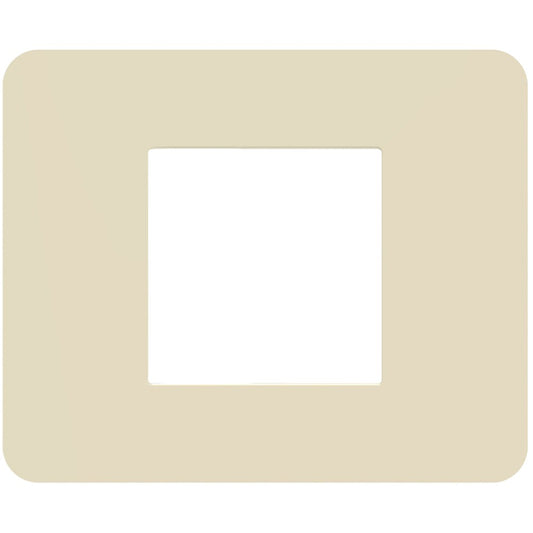 Placca BTicino MatixGO in avorio, 2 moduli, realizzata in tecnopolimero, dimensioni 84.2x102.2 mm.