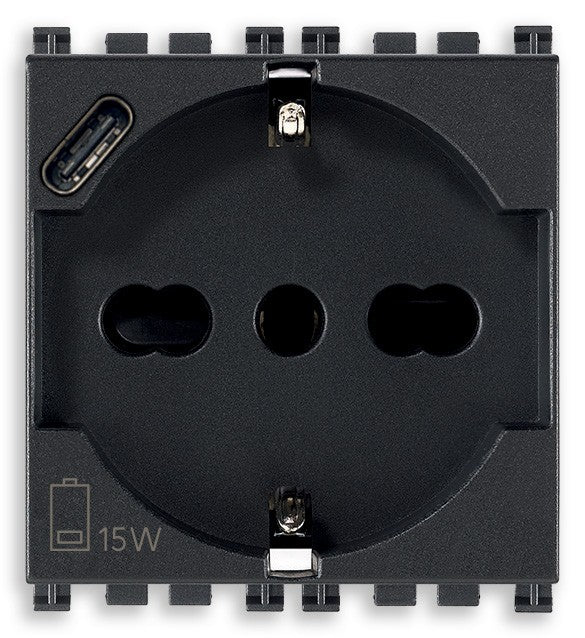 VIMAR Presa universale 2P+T 16A con USB-C 15W, presa nera per ricaricare dispositivi elettronici.