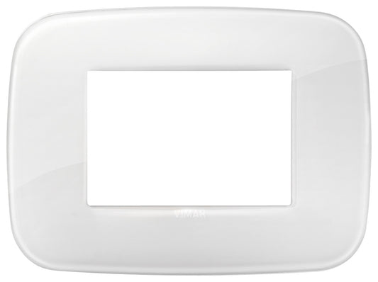 VIMAR Placca Round 3M Reflex ghiaccio, tecnopolimero, design elegante per interruttori a 3 moduli.