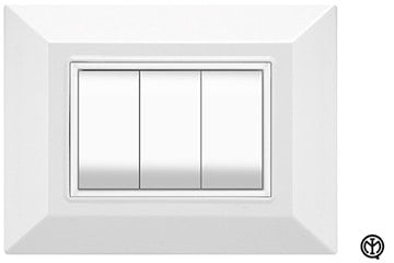 Placca Flexi Plain 3F in Bianco by FEB - three-module switch design for modern interiors.