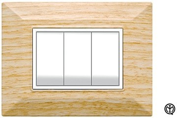 Placca Flexi Plain7F in legno sbiancato con 3 moduli, design elegante e moderne per interni.