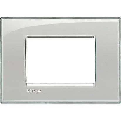 Placca Living Light 3 Posti Grigio Ghiaccio - BTicino LNA4803KG, Design Moderno e Resistente