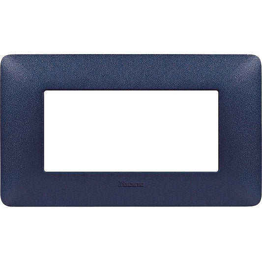 Placca Bticino Matix 4 moduli blu mercurio AM4804TBM, supporto 504SA, altezza 84mm, larghezza 143.7mm.