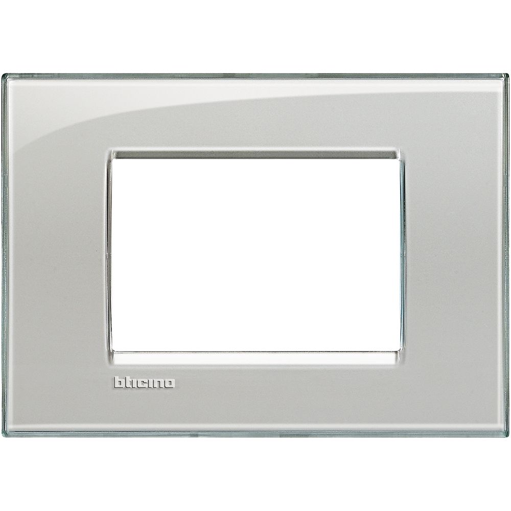 Living Light 3-module square cover plate in grey ice, made of technopolymer by BTicino, dimensions 86mm x 120mm.